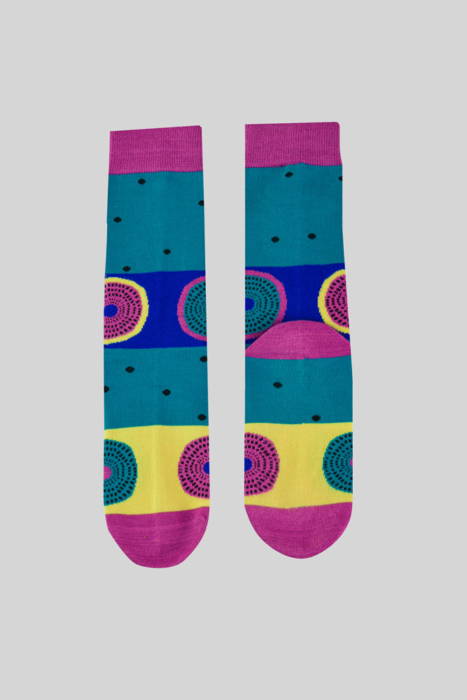 Designing socks inspired by symbolic cultural elements in Africa. All socks aren’t created the same. Shop from our line of combed cotton and Egyptian cotton socks for both men and women. Refresh your wardrobe with some colorful African print dress socks.